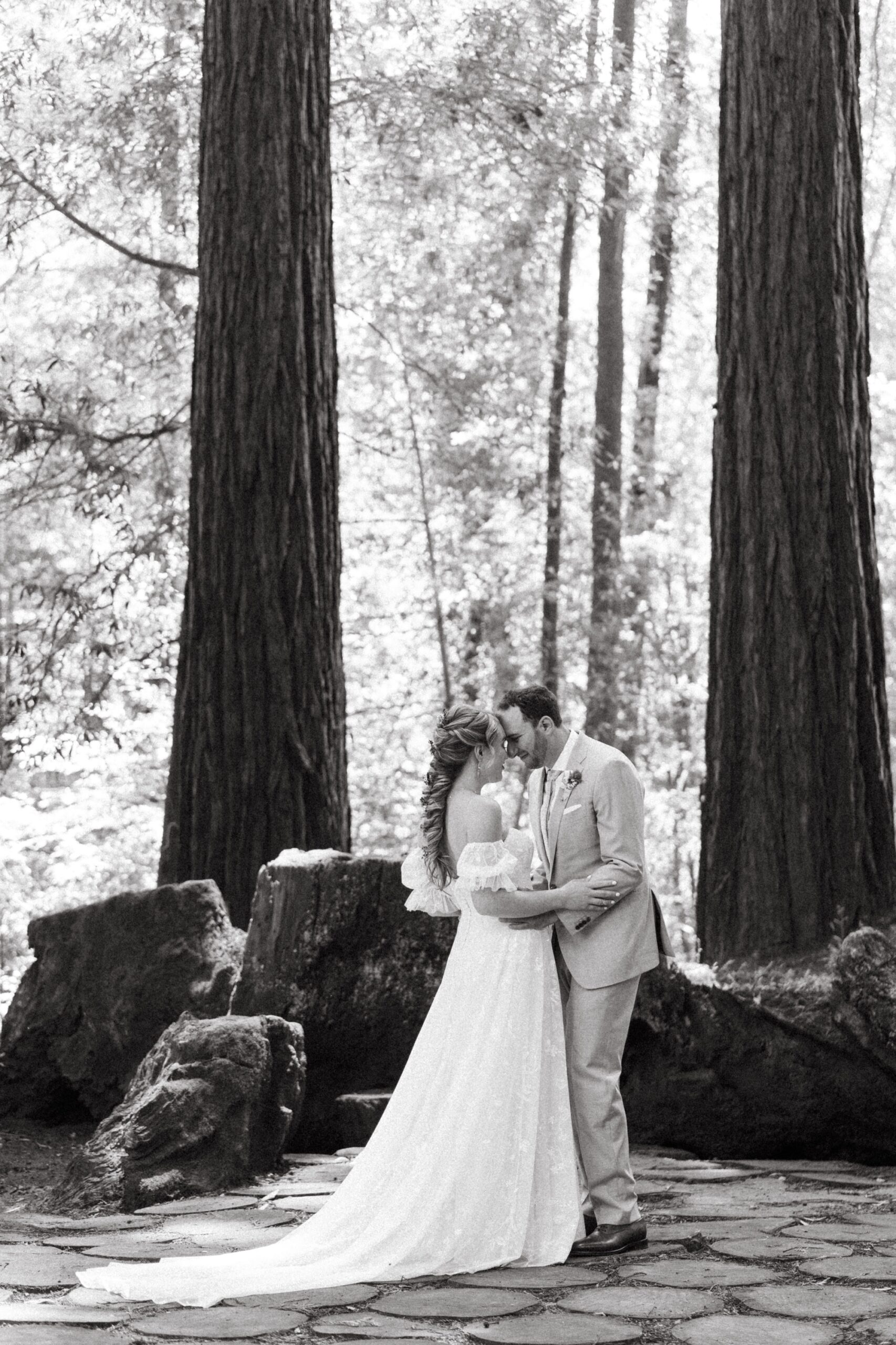 first look at the Barn at River House Redwoods wedding venue