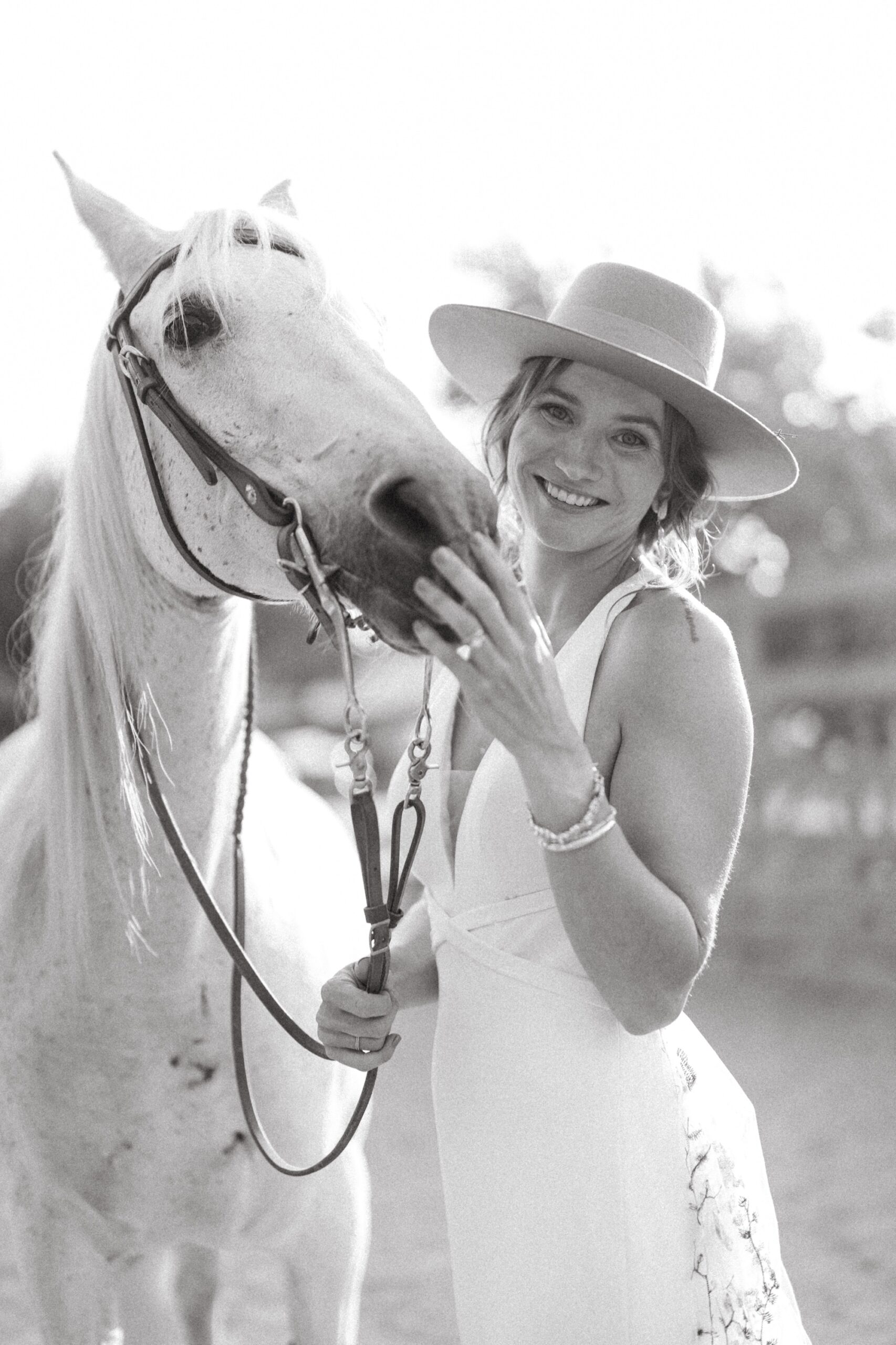 western wedding with horses photographed by Natasha Lozanoff