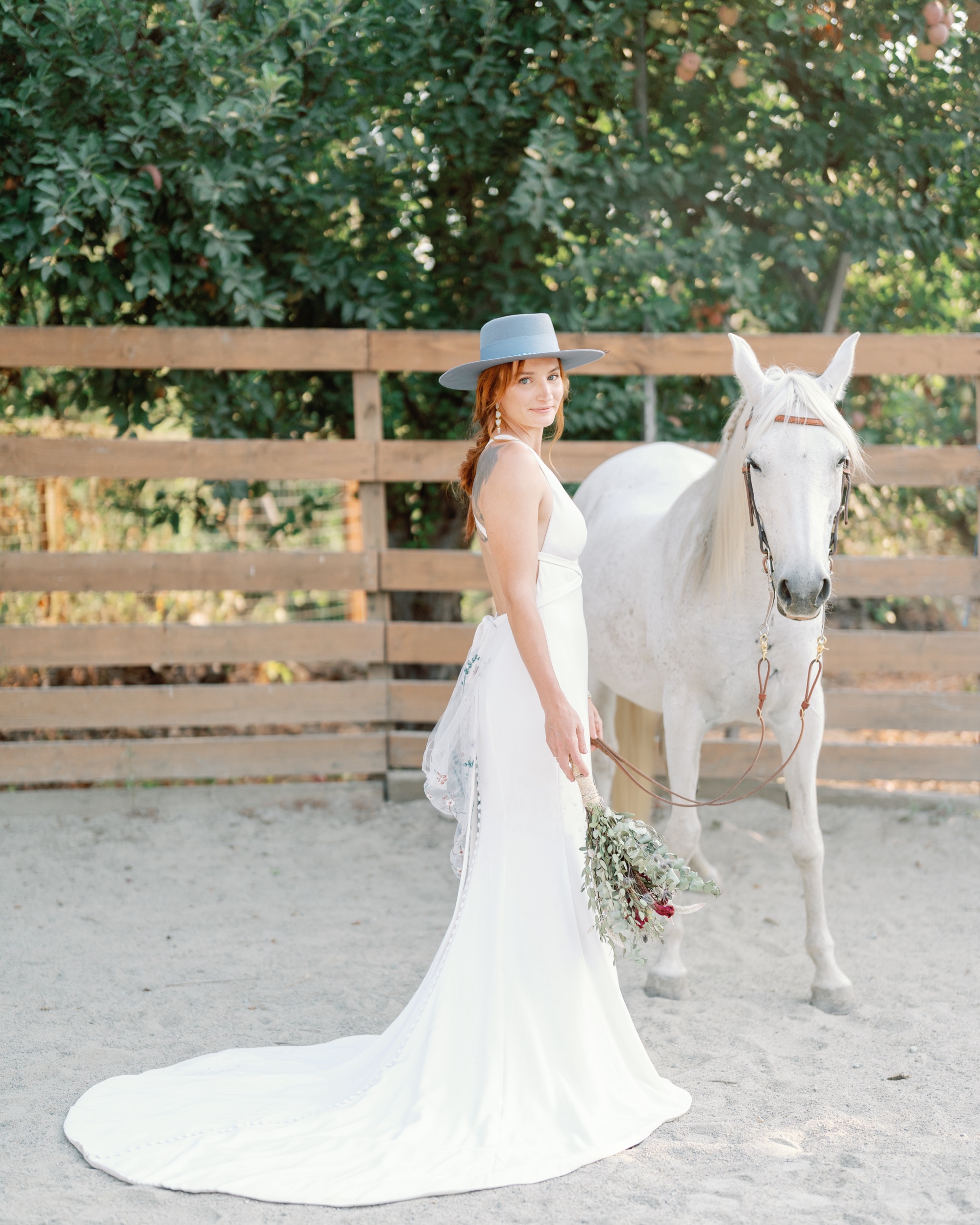 western wedding with horses photographed by Natasha Lozanoff