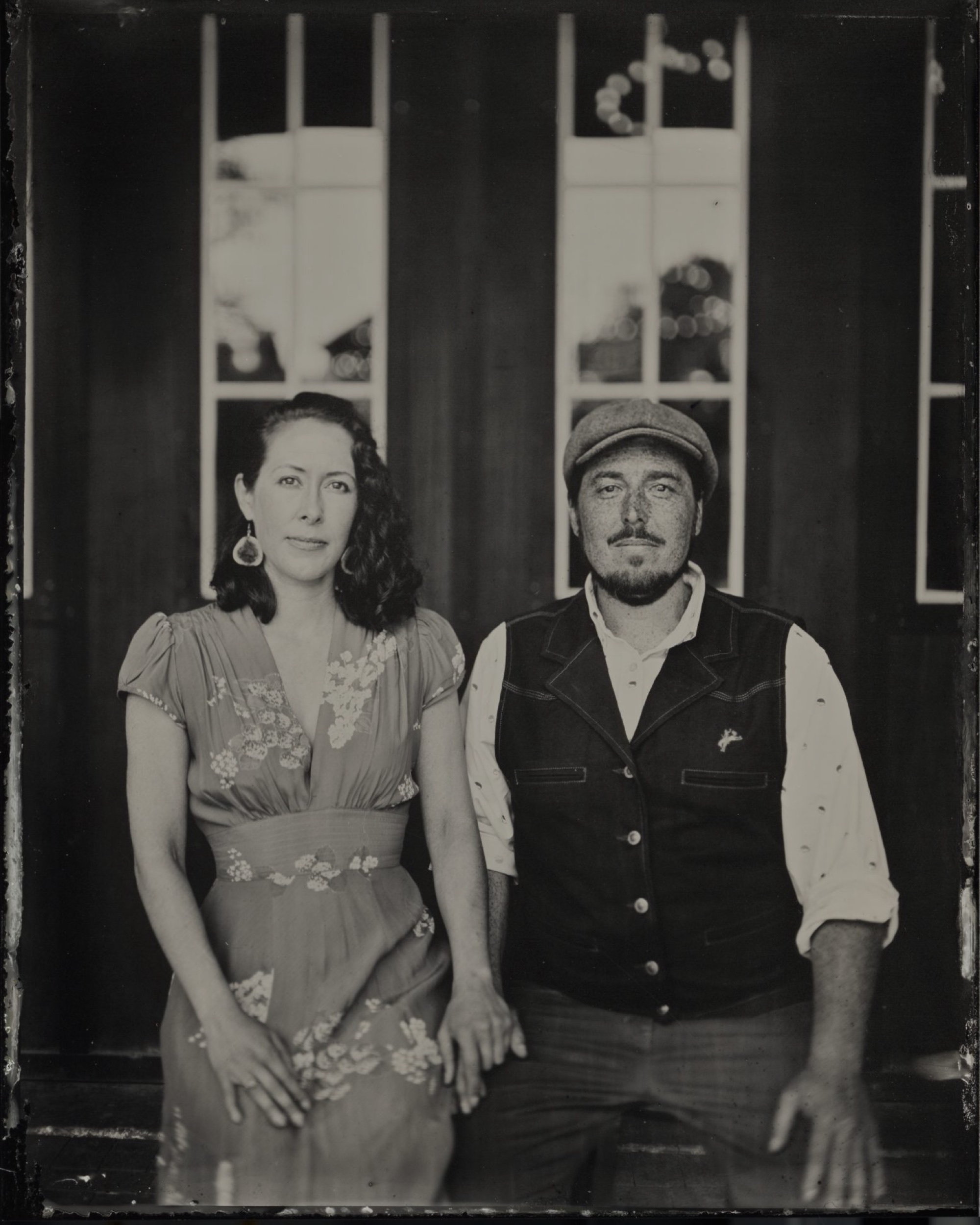 tin type engagement photos